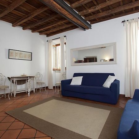 Vacanze Romane Centro Storico Trastevere Apartment Ruang foto