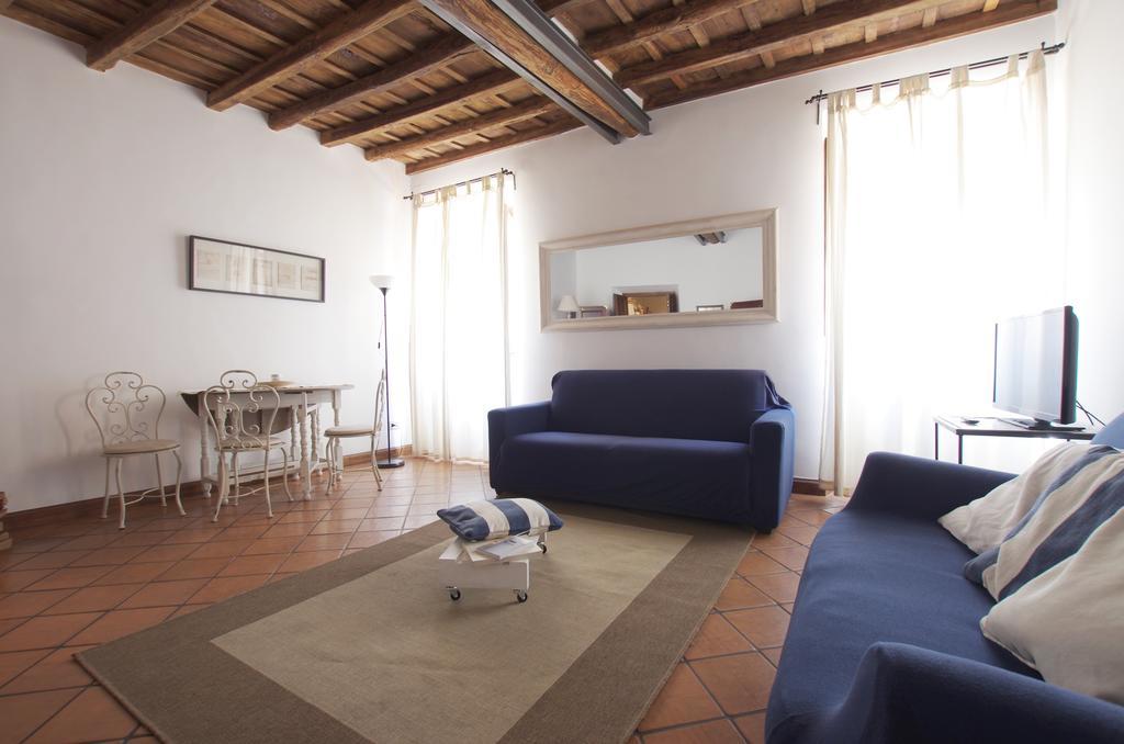 Vacanze Romane Centro Storico Trastevere Apartment Ruang foto