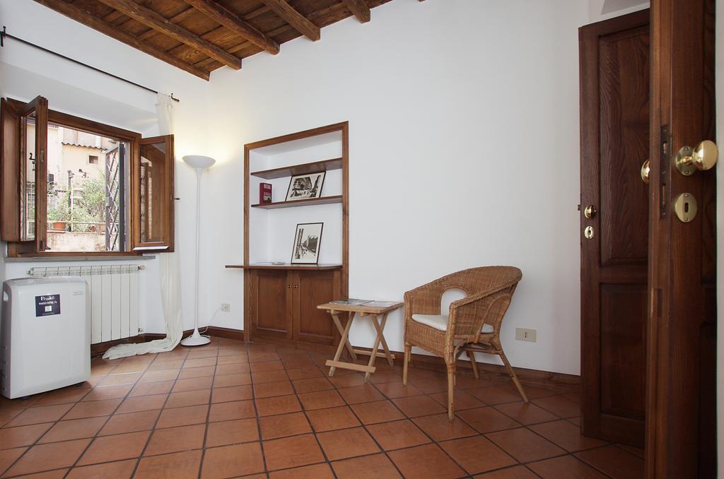 Vacanze Romane Centro Storico Trastevere Apartment Ruang foto